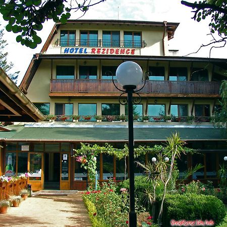 Family Hotel Residence Dobrici Exterior foto